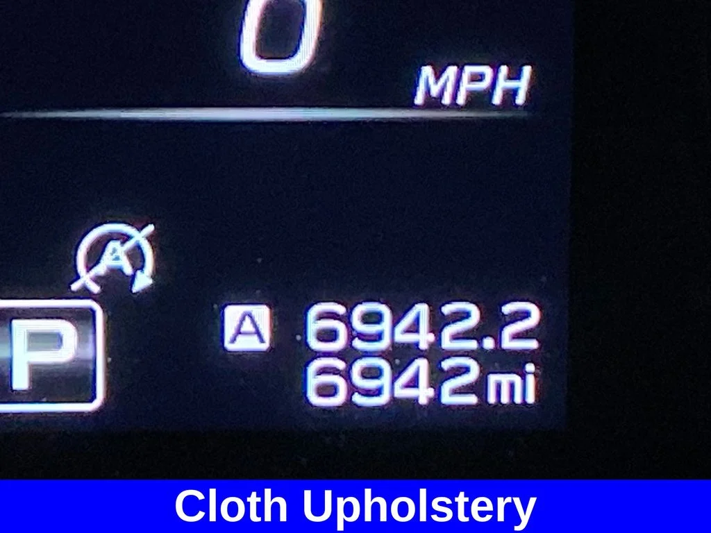 Used 2024 Silver Subaru Base image 17
