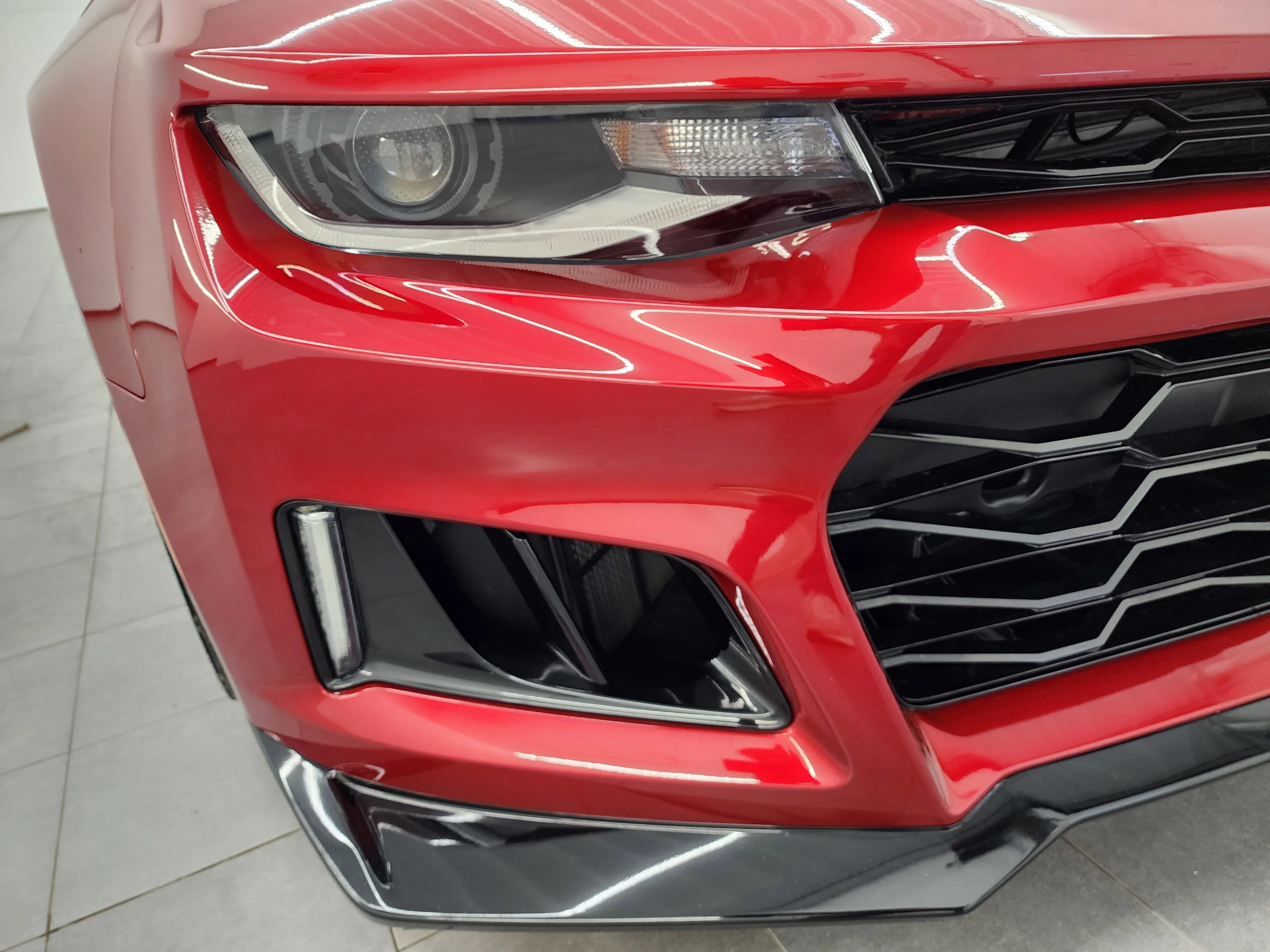 Used 2023 Radiant Red Tintcoat Chevrolet ZL1 image 23