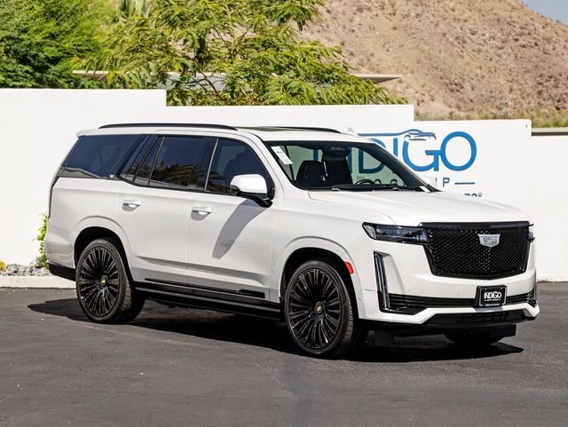 Used 2022 Crystal White Tricoat Cadillac Sport image 4
