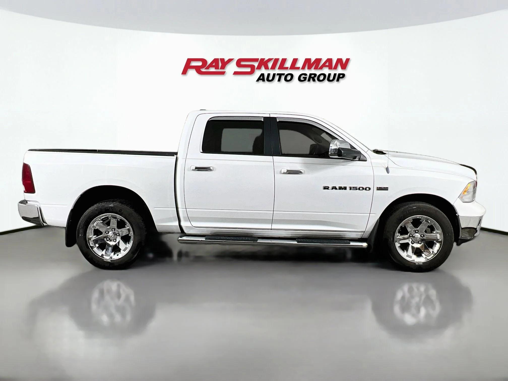 Used 2011 Bright White Ram LARAMIE LONGHORN image 8