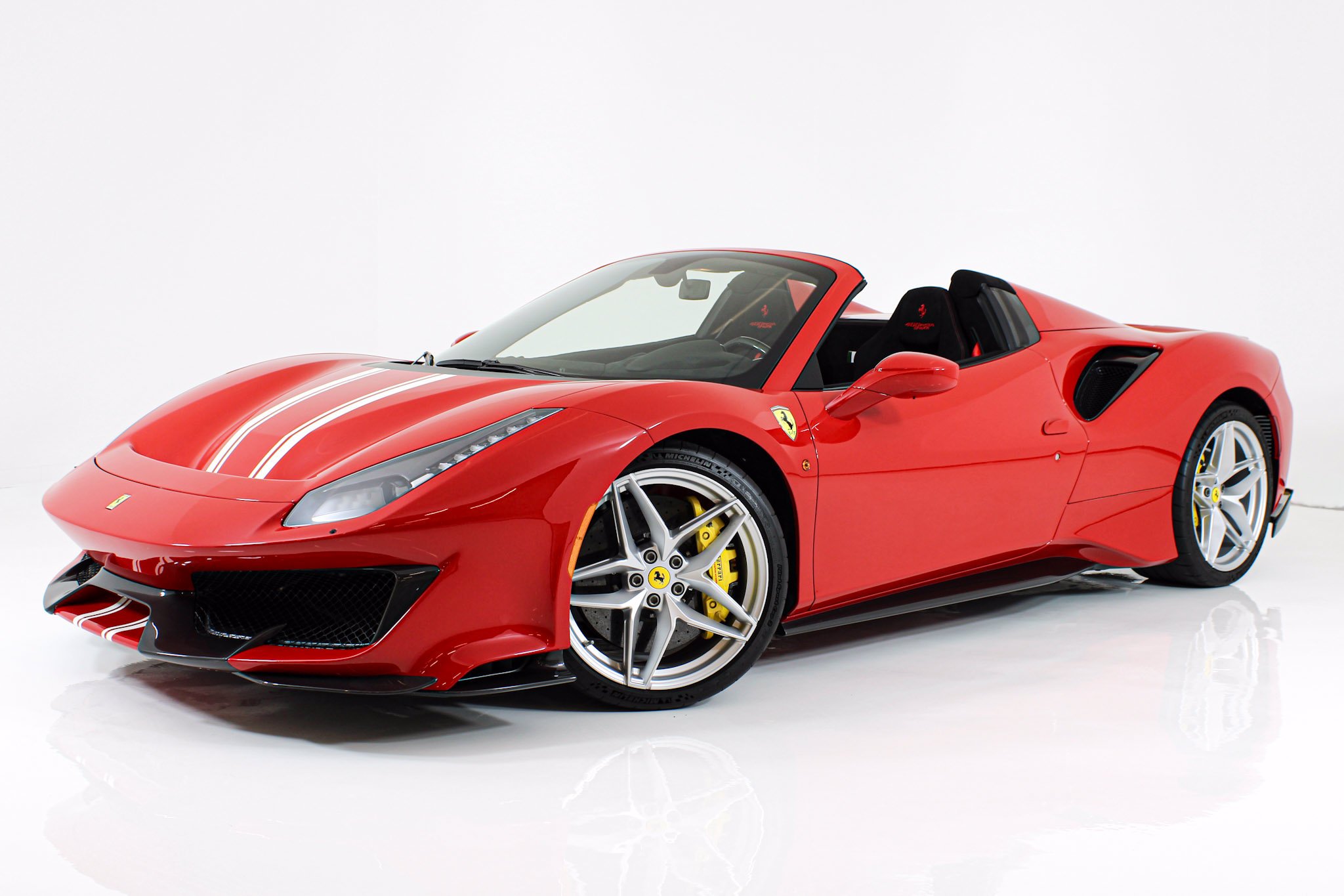 Certified Used 2019 Red Ferrari  image 62