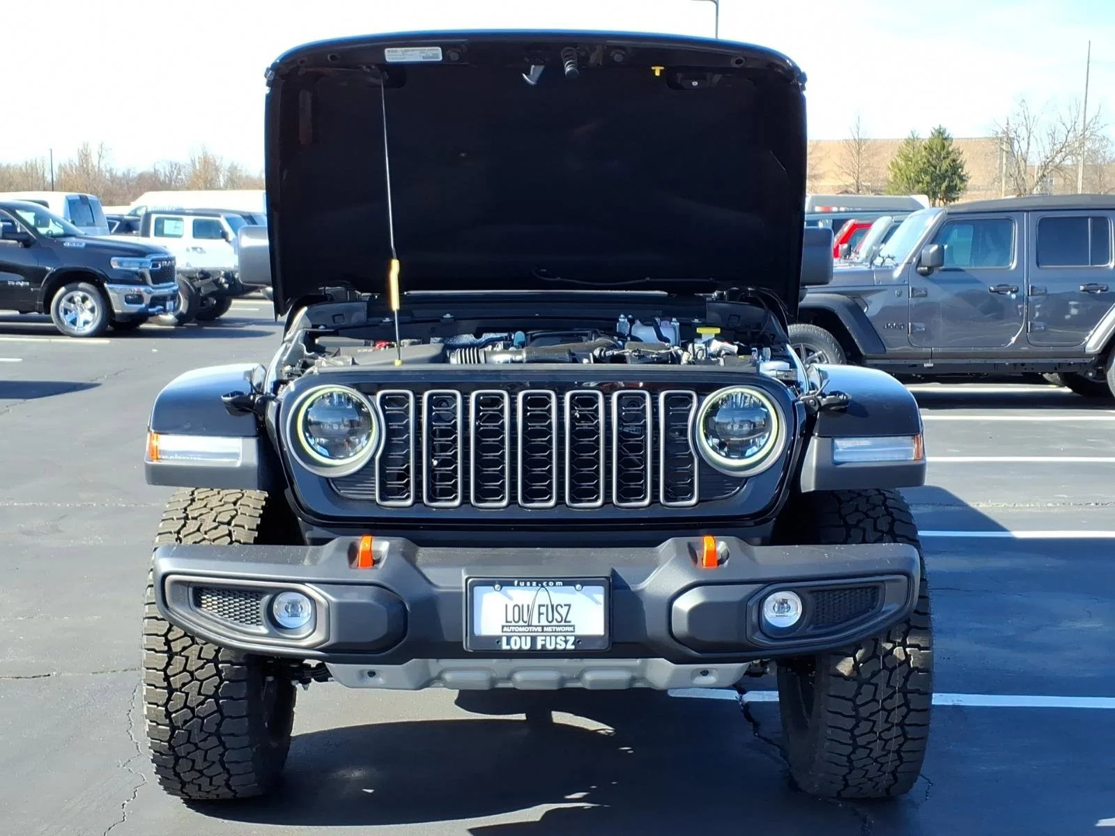 New 2026 Black Clear-Coat Exterior Paint Jeep Mojave image 22