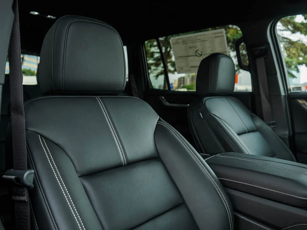 2026 GMC Acadia Elevation - Photo 11