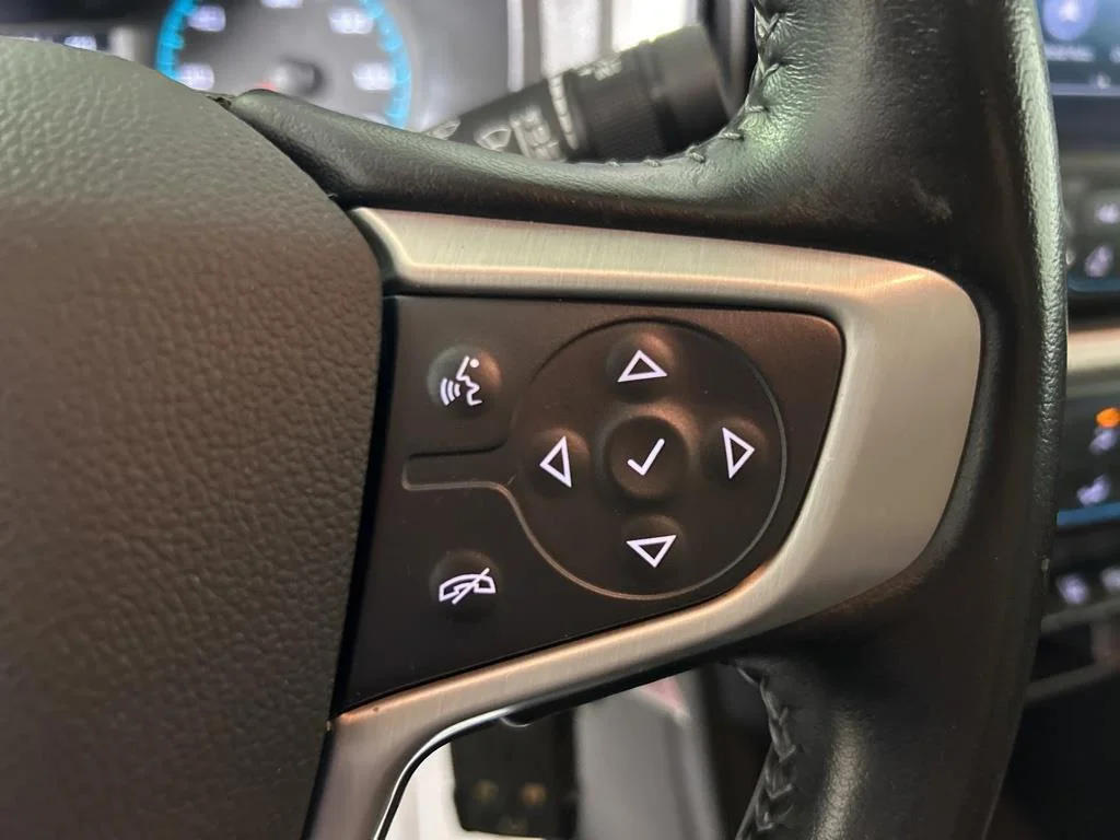 Used 2021 Blue Metallic GMC Elevation image 22