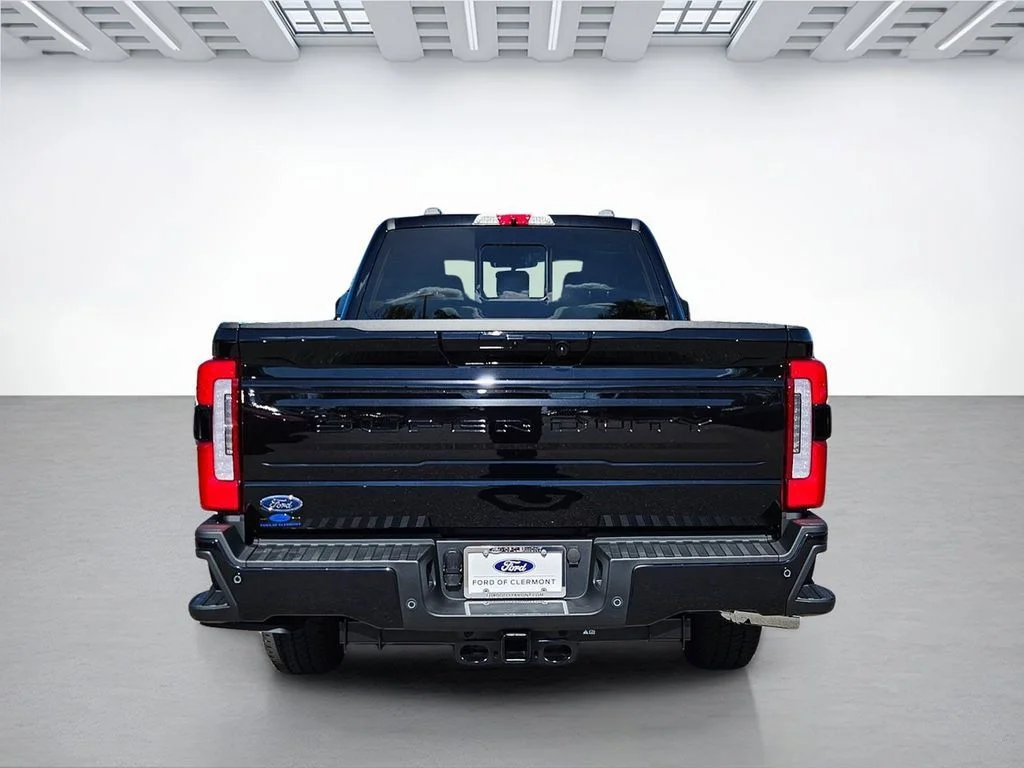 2026 Ford F-350 Super Duty Platinum - Photo 6