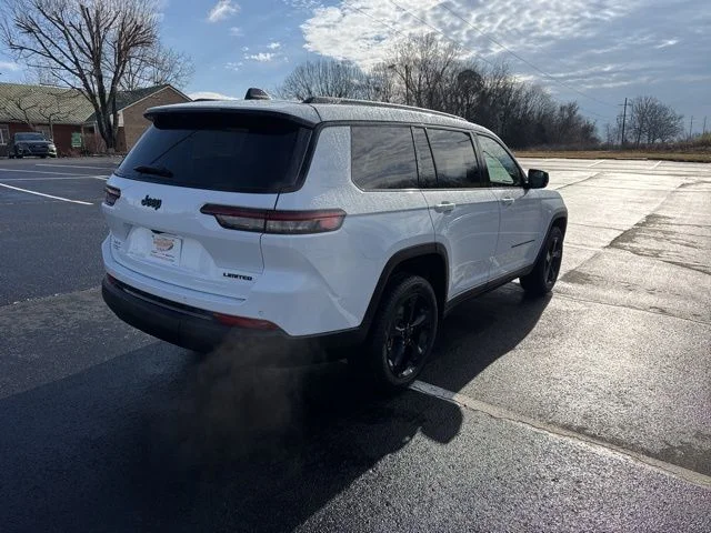 New 2025 Bright White Clear-Coat Exterior Paint Jeep Limited image 7