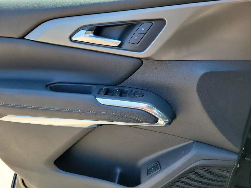 2026 Chevrolet Traverse LT - Photo 18