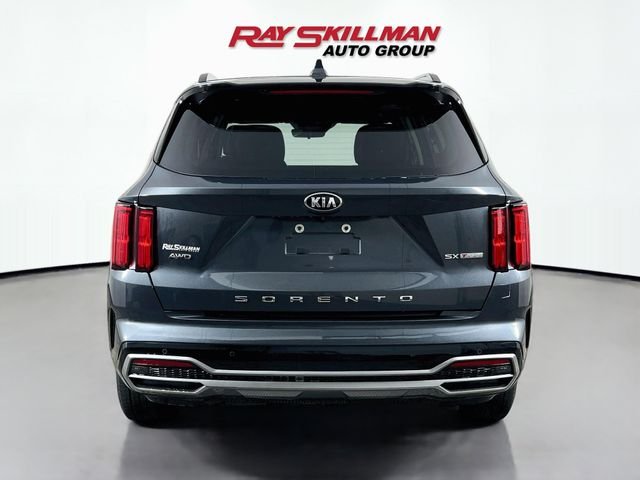 Used 2021 Gray Kia SX image 6