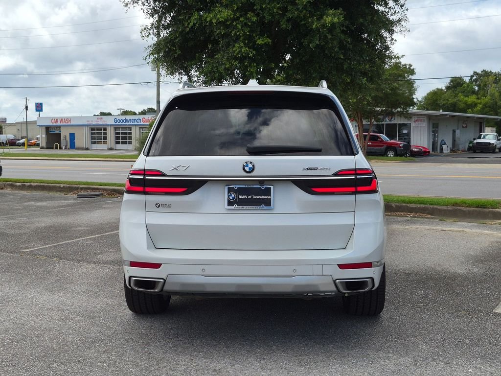 Used 2023 Mineral White Metallic BMW xDrive40i image 4