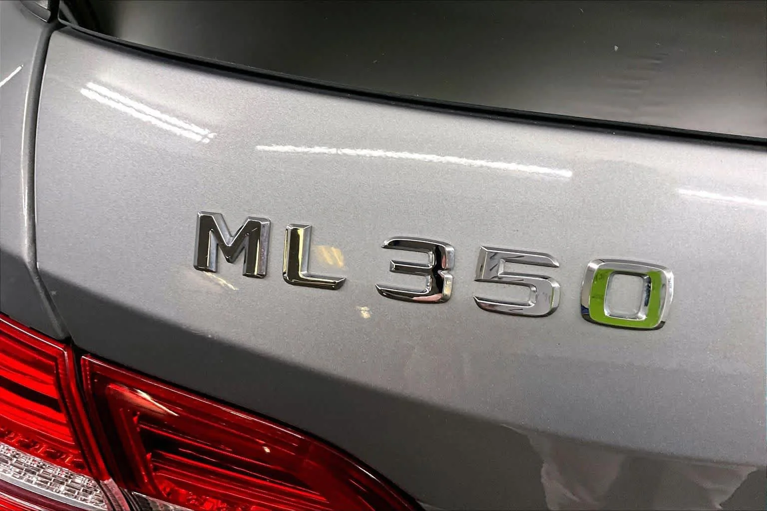 Used 2015 Palladium Silver Metallic Mercedes-Benz ML 350 image 10