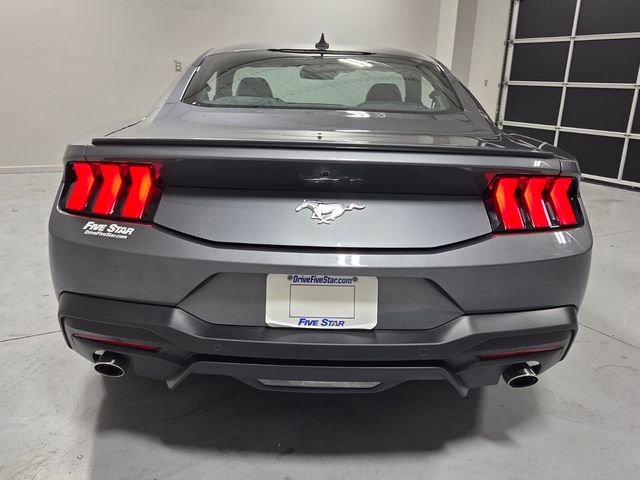 Used 2024 Gray Ford EcoBoost Premium image 9