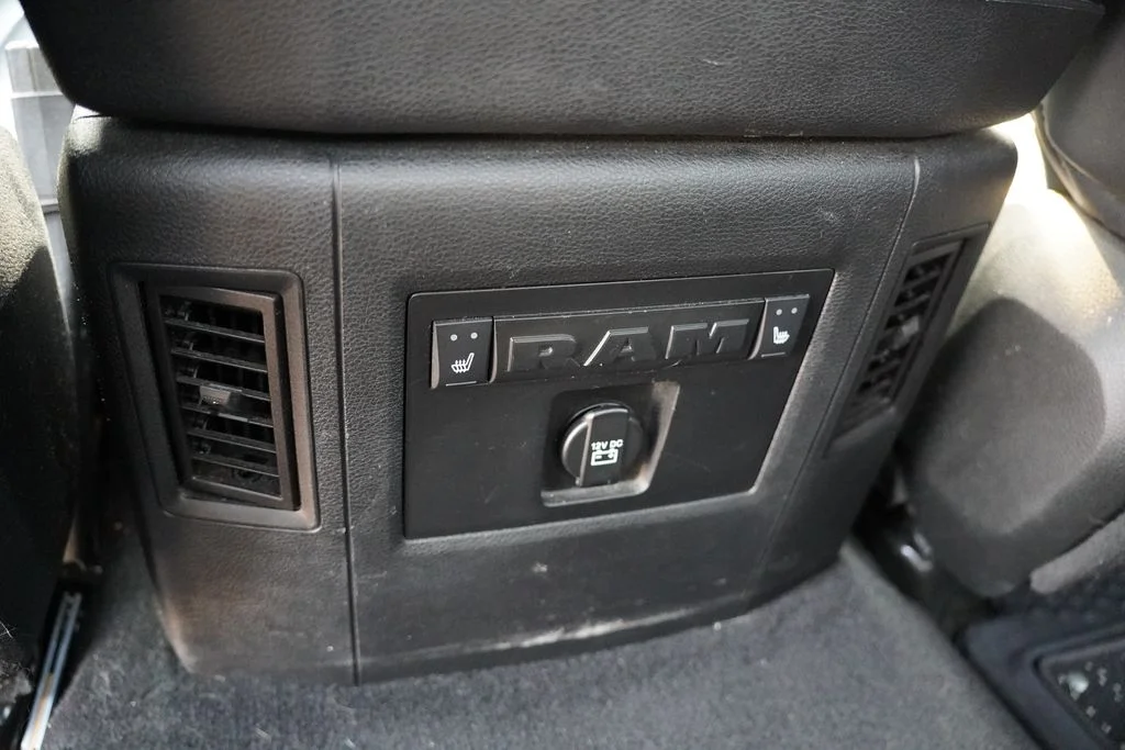 Used 2018 White Ram Laramie Longhorn image 4