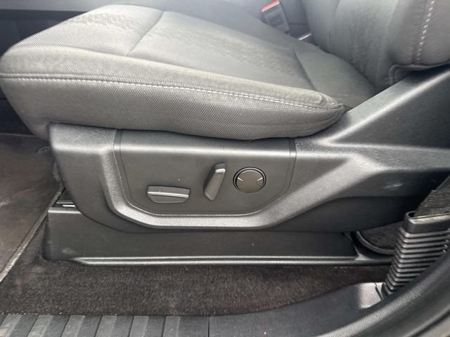Used 2019 Agate Black Metallic Ford XLT image 25
