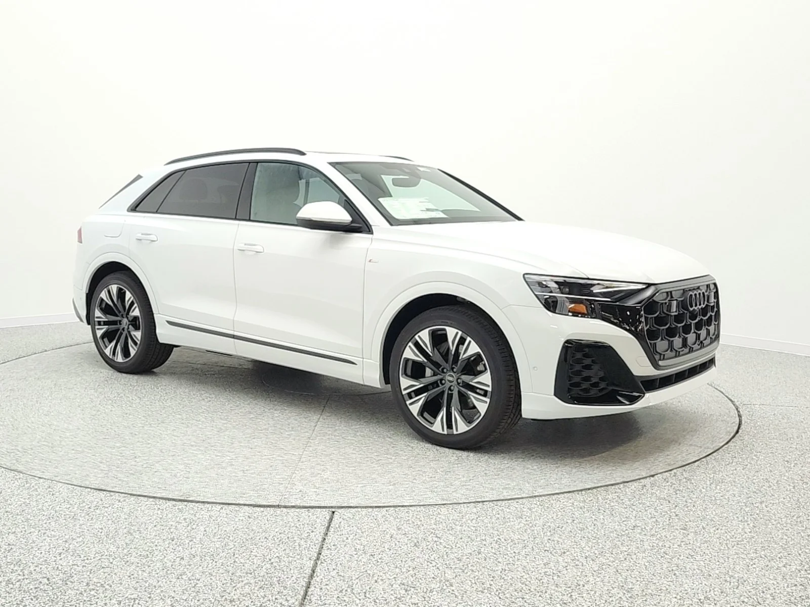 2026 Audi Q8 Prestige - Photo 3