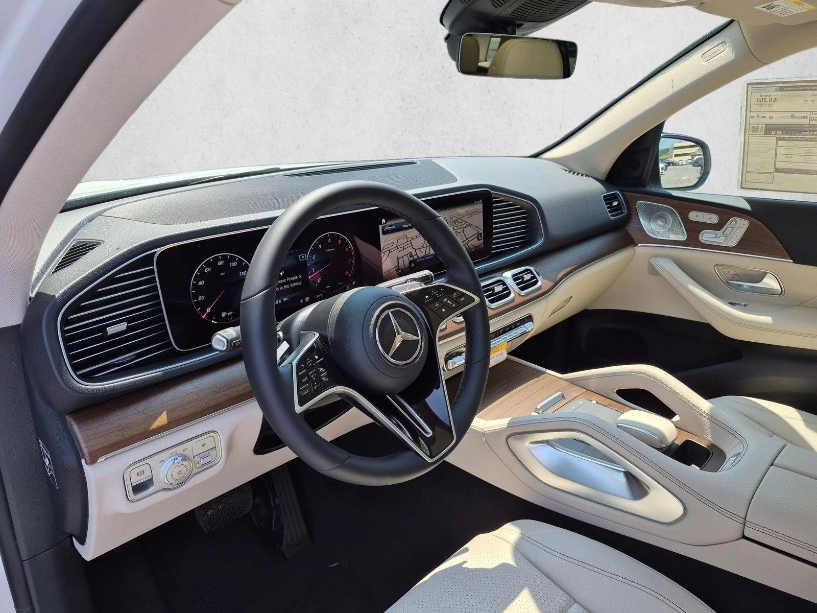 New 2026 Polar White Mercedes-Benz GLE450 image 3