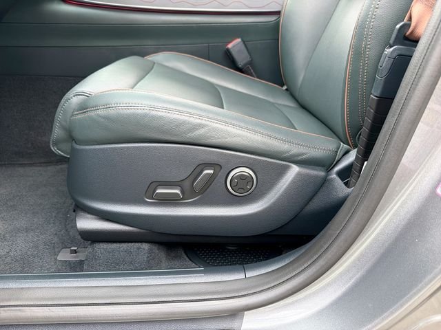 2023 GENESIS GV70 Standard - Photo 14