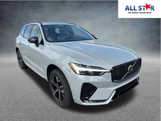 2026 Volvo XC60 B5 Core Dark AWD's photo