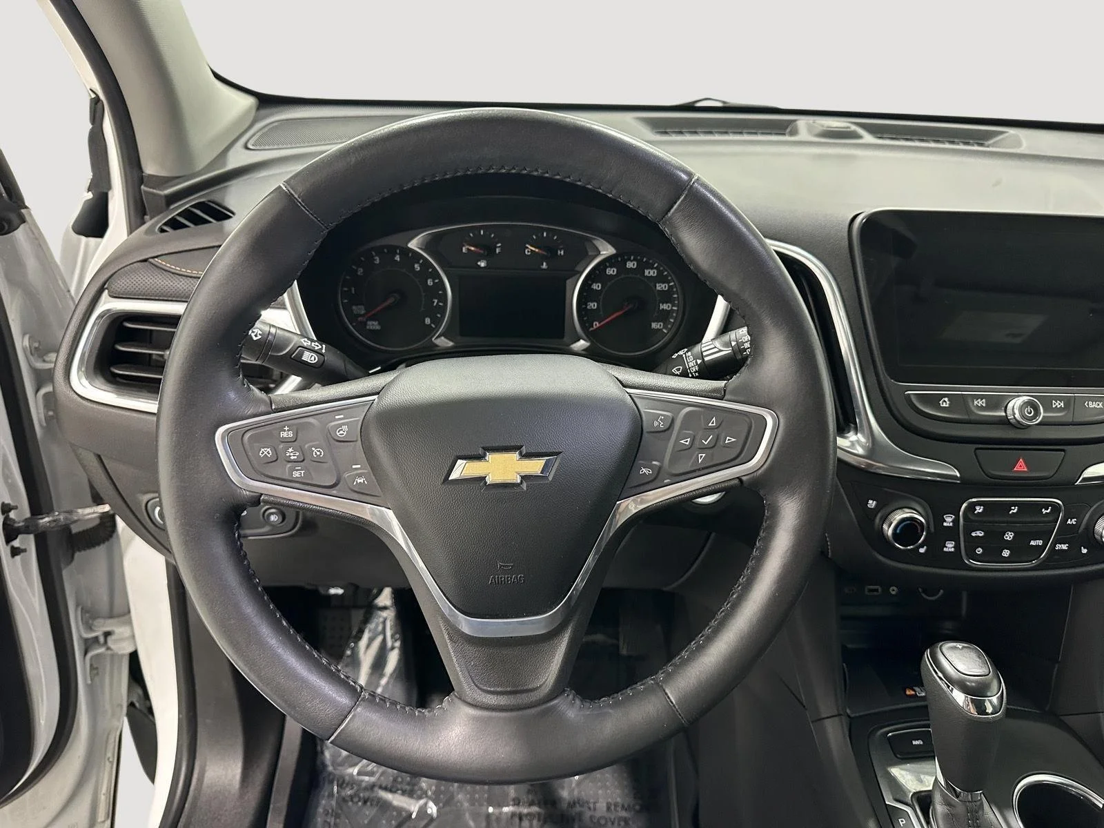 Used 2021 SUMMIT WHITE Chevrolet Premier image 8