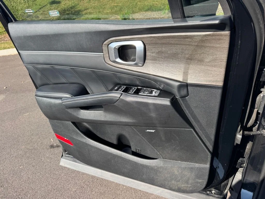 Used 2021 Black Kia SX Prestige X-Line image 24
