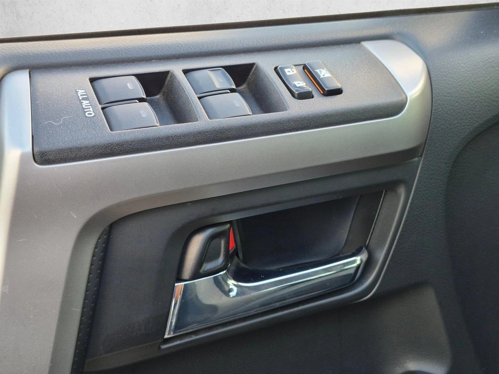 Used 2018 Magnetic Gray Metallic Toyota SR5 image 10