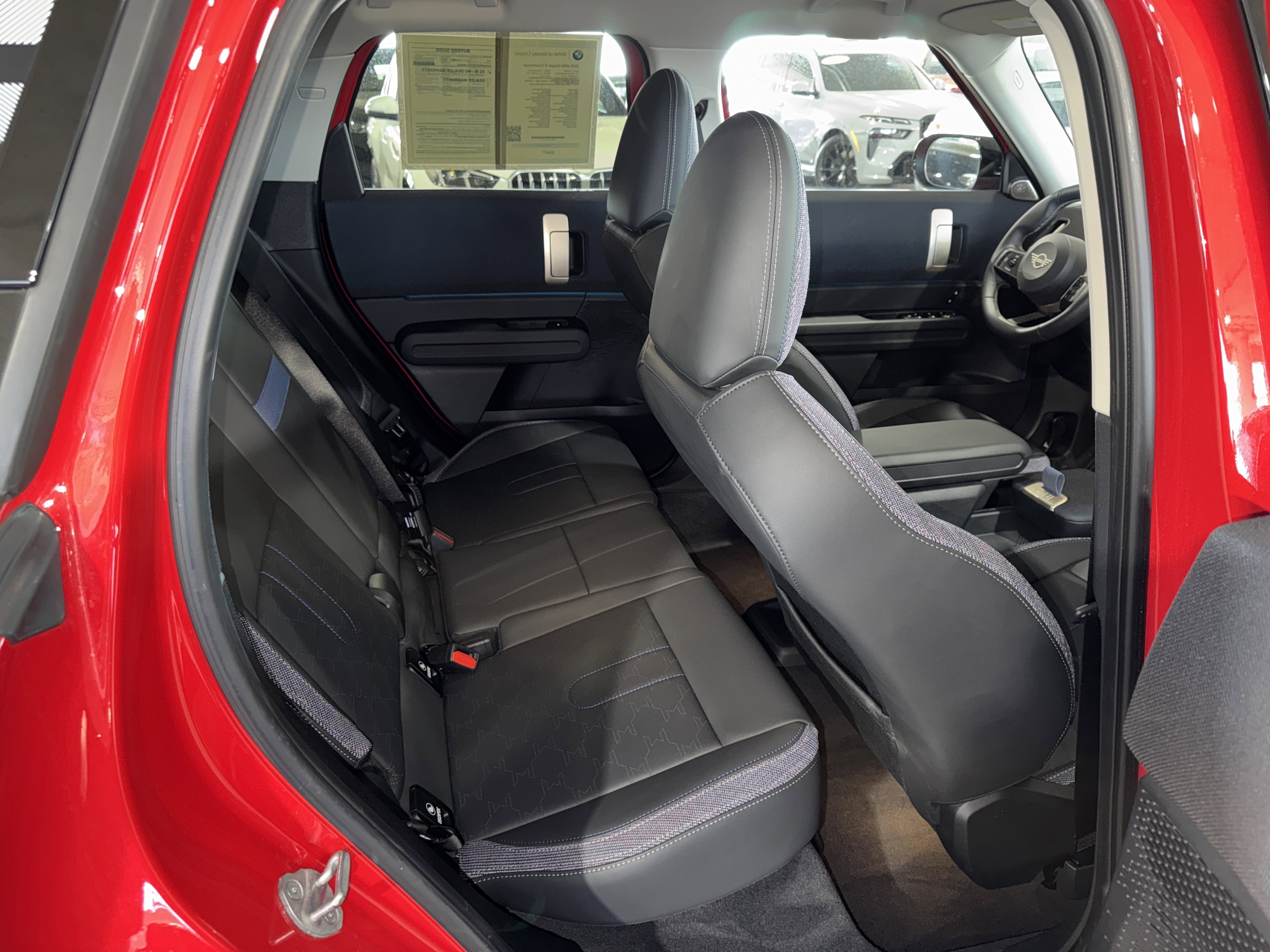 Used 2025 Chili Red II MINI S image 12