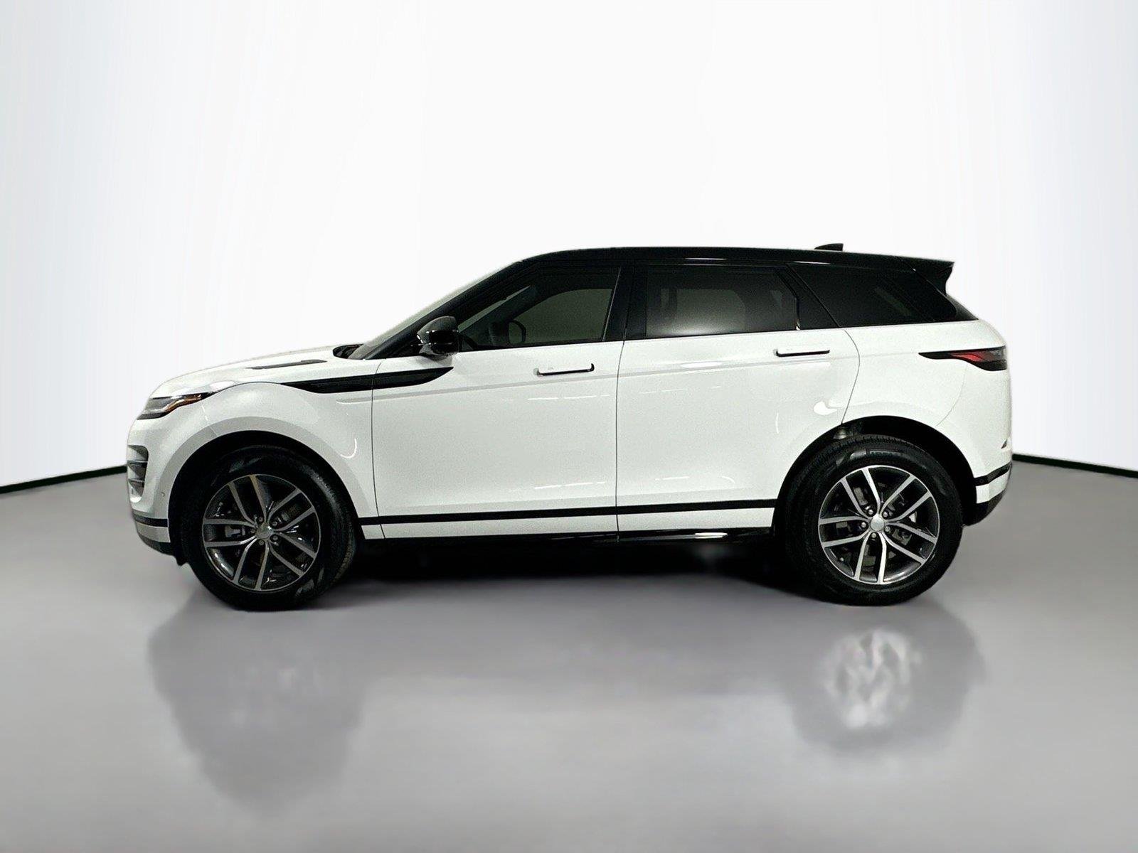 Certified Used 2026 Fuji White Land Rover Dynamic SE image 8
