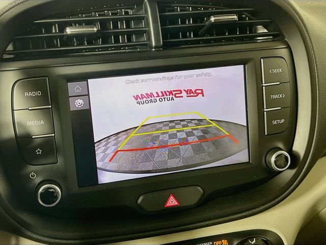 2025 Kia Soul LX - Photo 17