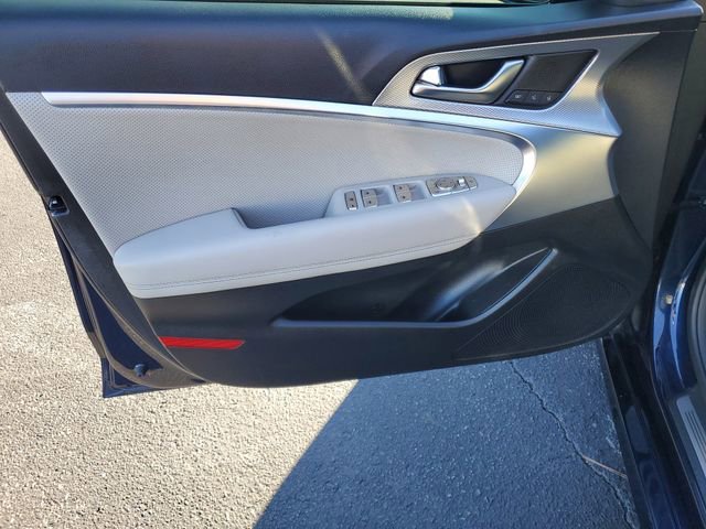 Used 2022 Blue Genesis 3.3T RWD image 20