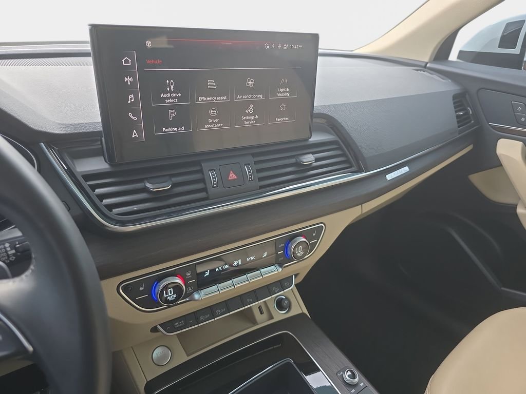 Used 2023 White Audi 40 Premium image 20