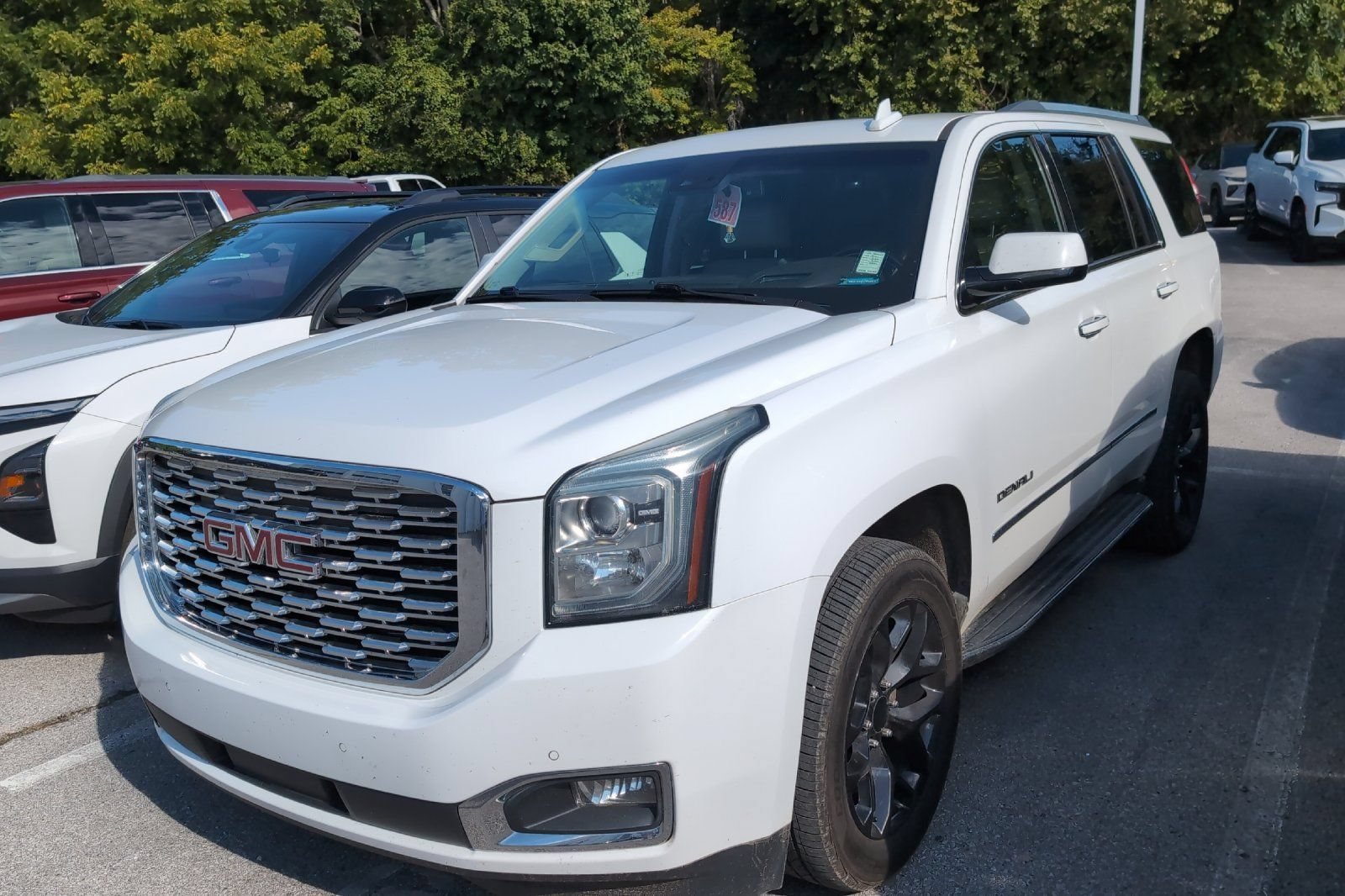 Used 2019 SUMMIT WHITE GMC Denali image 12