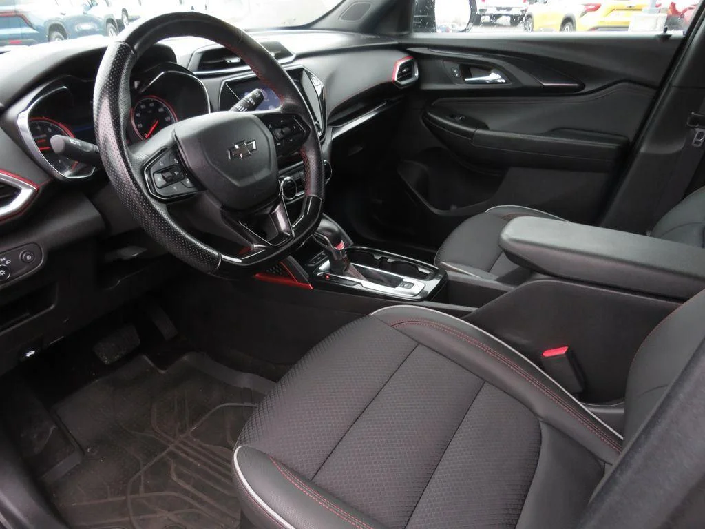 Used 2023 Sterling Gray Metallic Chevrolet RS image 18