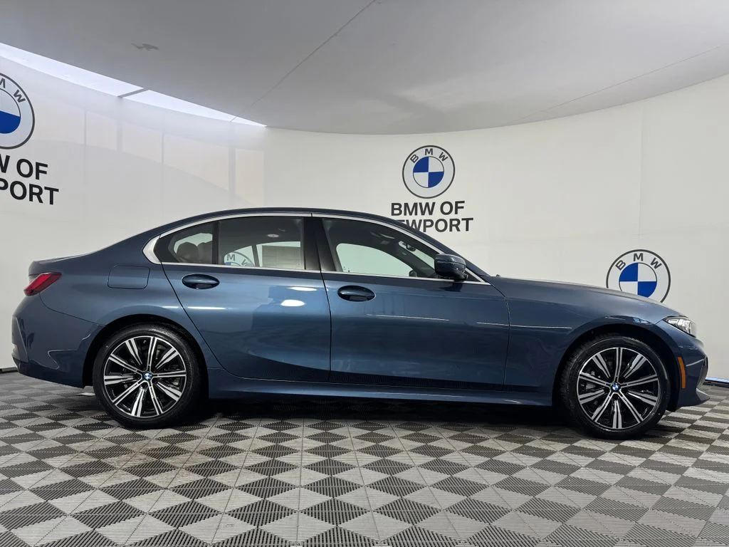 New 2026 Arctic Race Blue metallic BMW 330i xDrive image 5