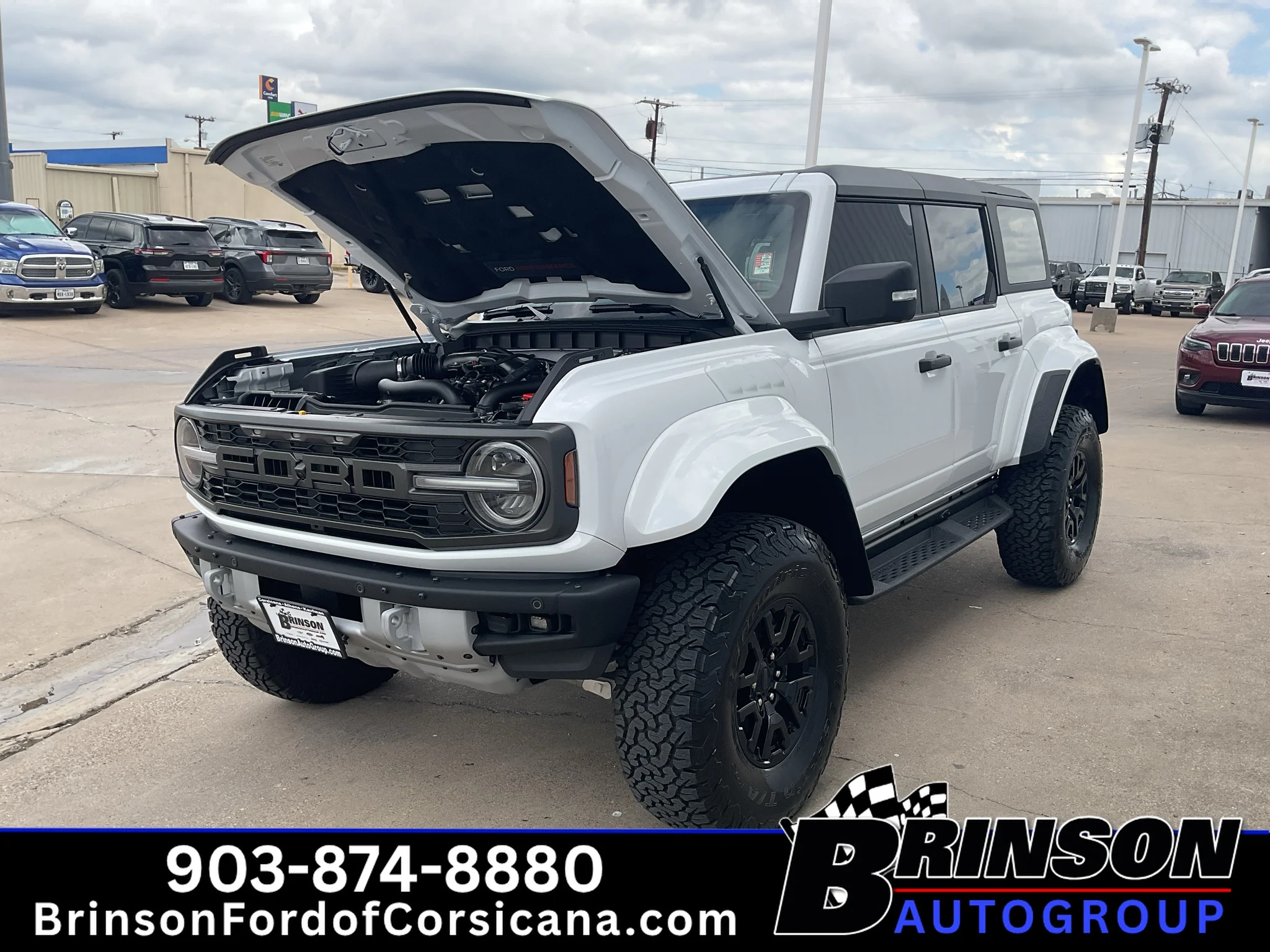 Used 2025 Oxford White Ford Raptor image 12