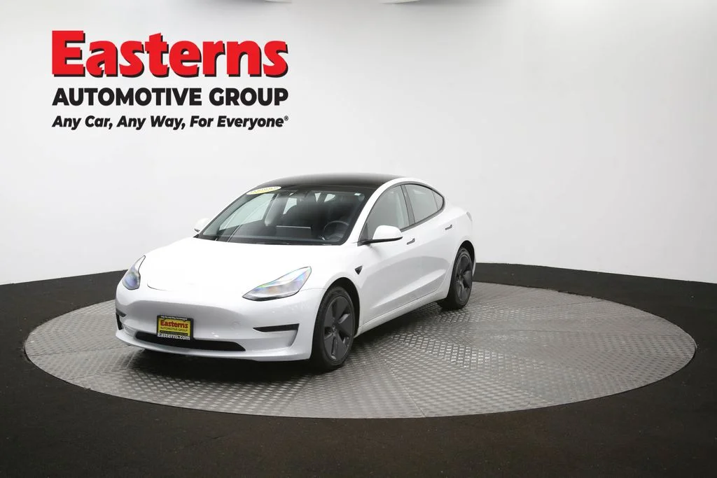 Used 2023 White Tesla Base image 48