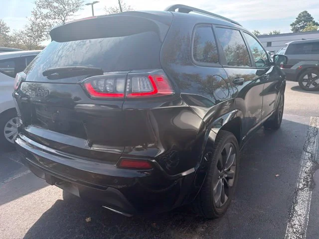 Used 2019 Diamond Black Jeep Limited image 7