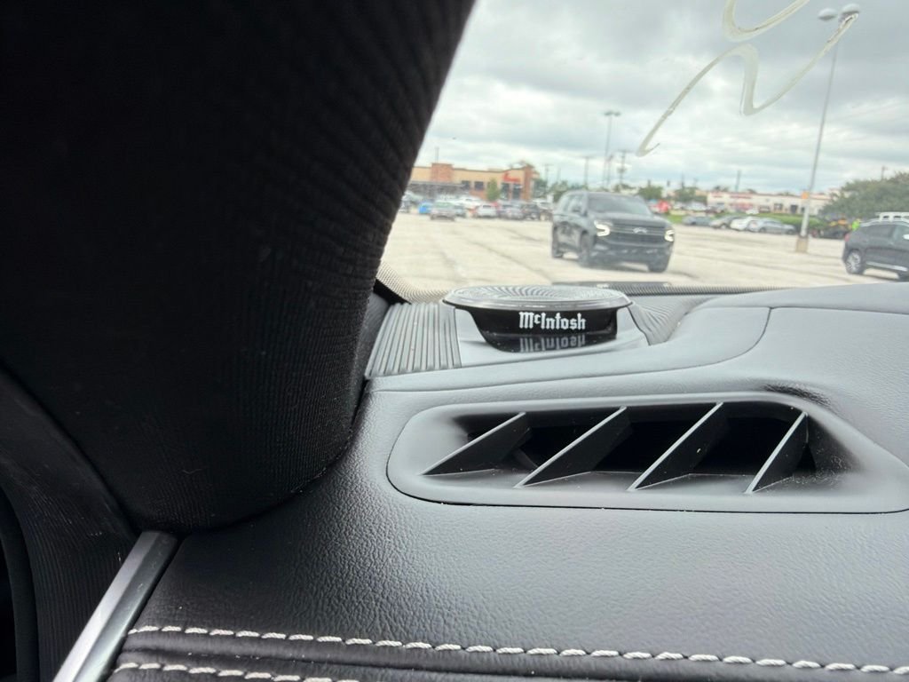 Used 2021 Gray Jeep Overland image 23