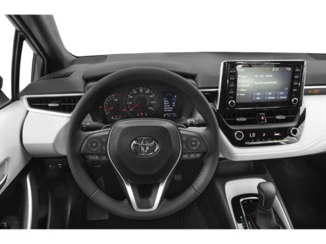 Used 2020 Barcelona Red Metallic Toyota SE image 7