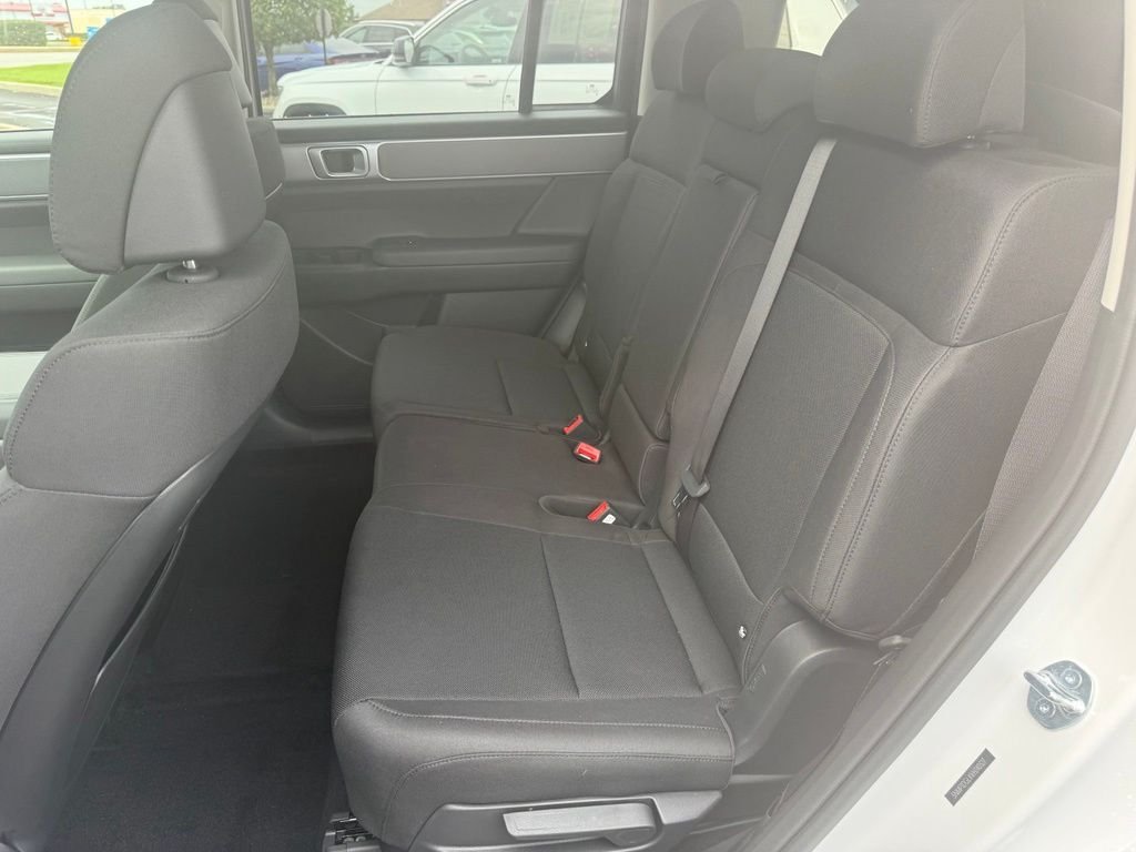 New 2027 Serenity White Hyundai SE AWD image 18