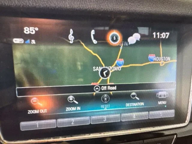 Used 2017 Red Buick Preferred II image 8