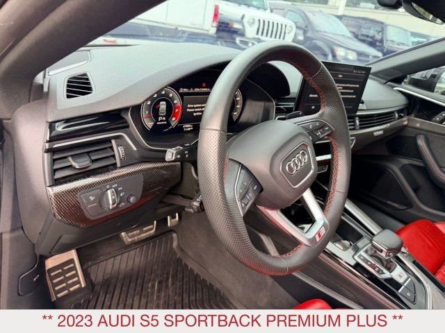 Used 2023 Gray Audi Premium Plus image 13