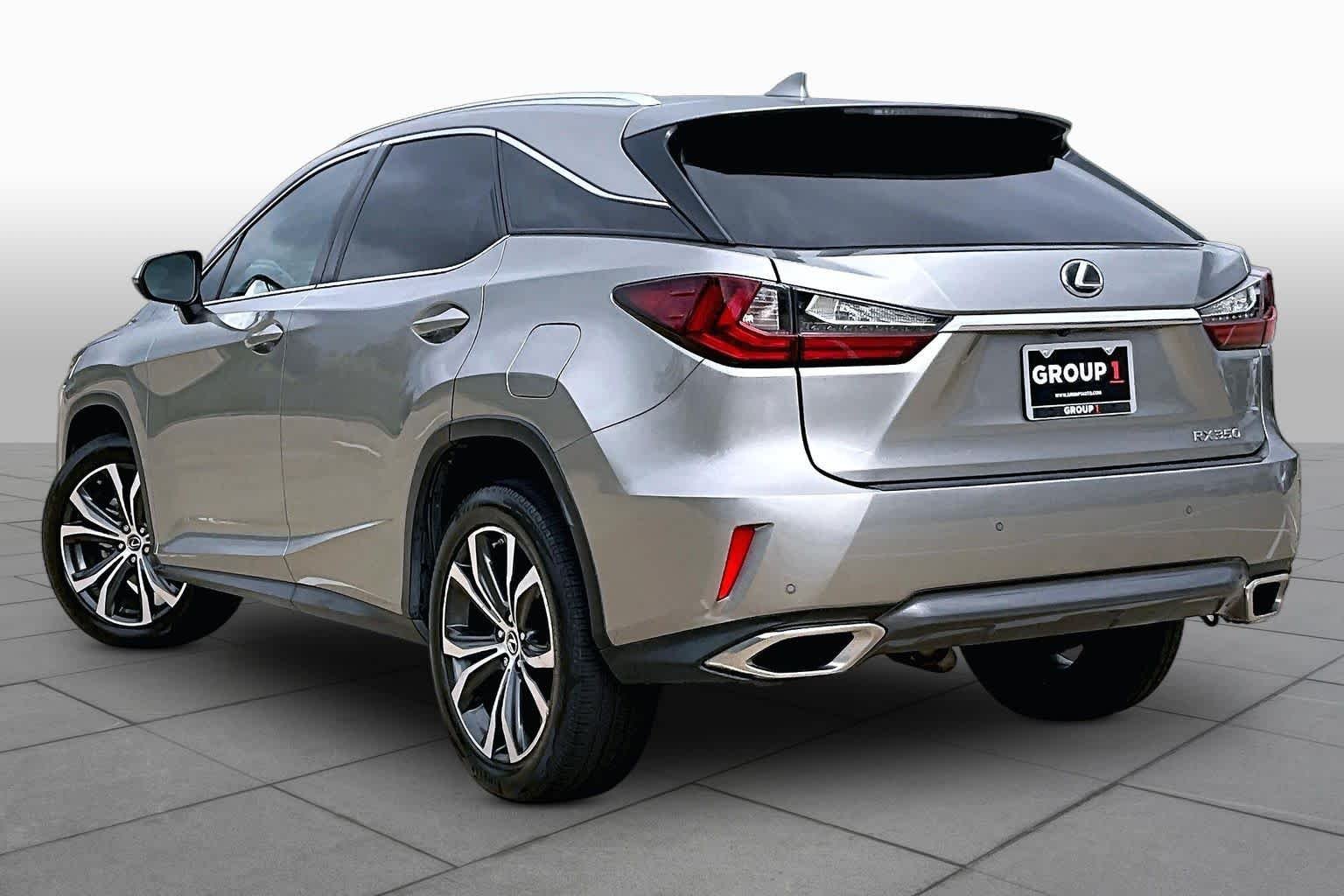 Used 2019 Atomic Silver Lexus  image 11