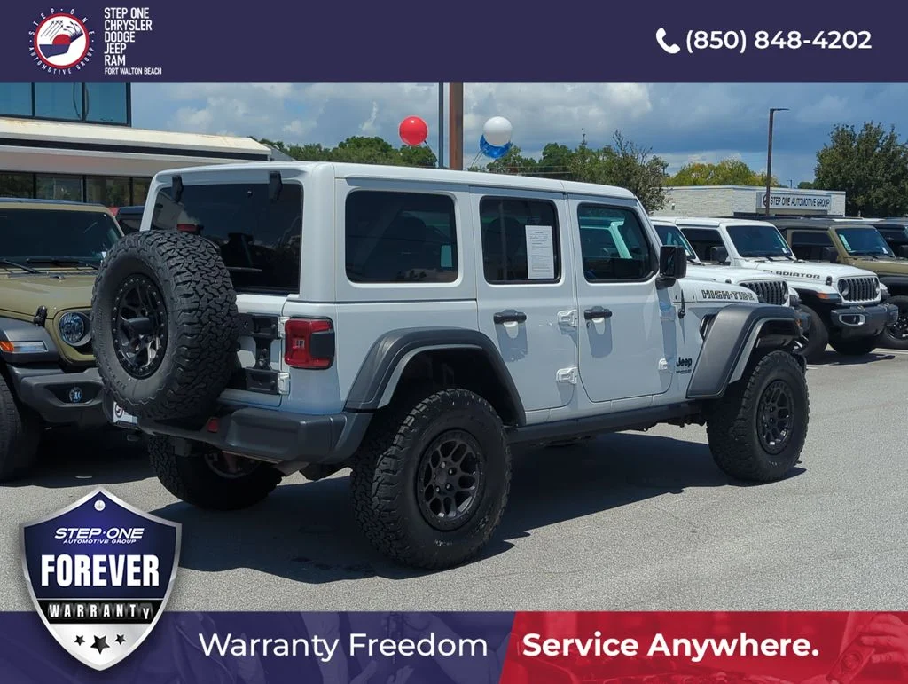 Certified Used 2022 White Jeep Unlimited High Tide image 6