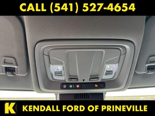 Used 2024 White GMC Elevation image 24