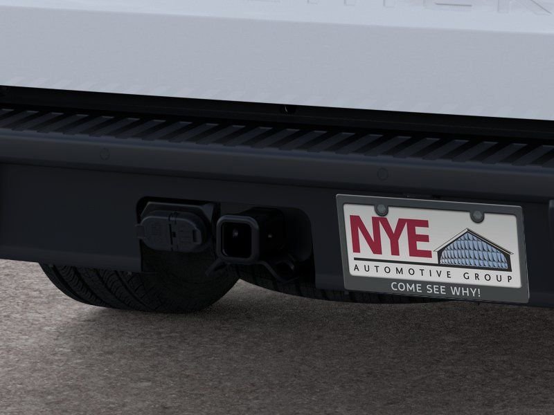 New 2026 Oxford White Ford XLT image 24