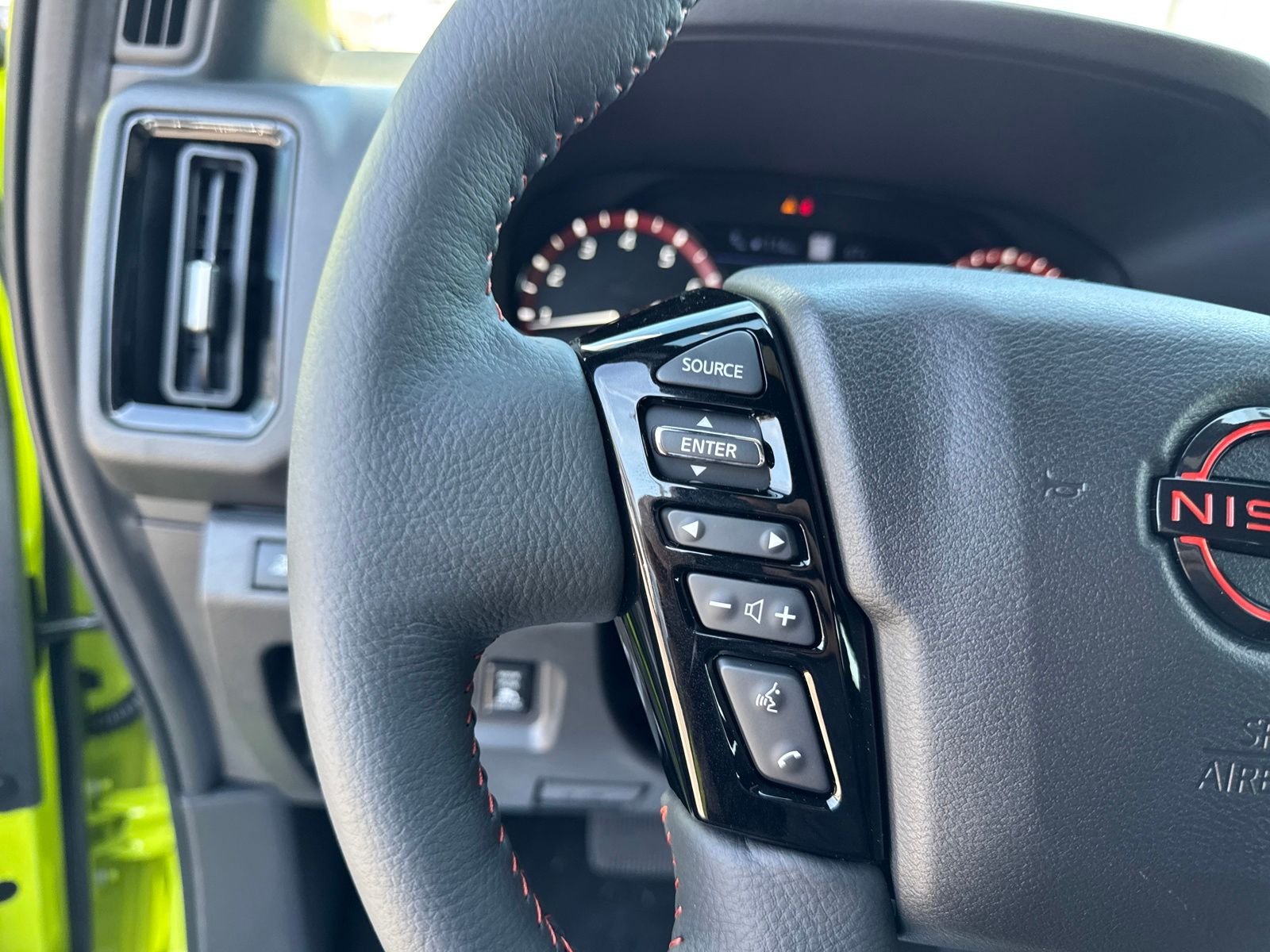 New 2026 Nissan Frontier PRO-4X 4D Crew Cab