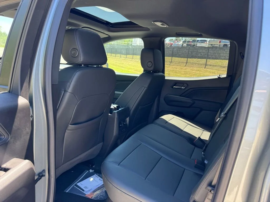 2025 GMC Canyon Elevation - Photo 23