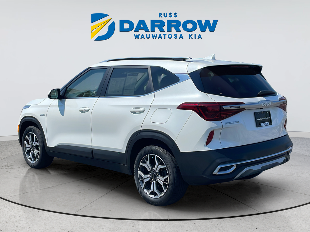 Used 2023 White Kia EX image 3