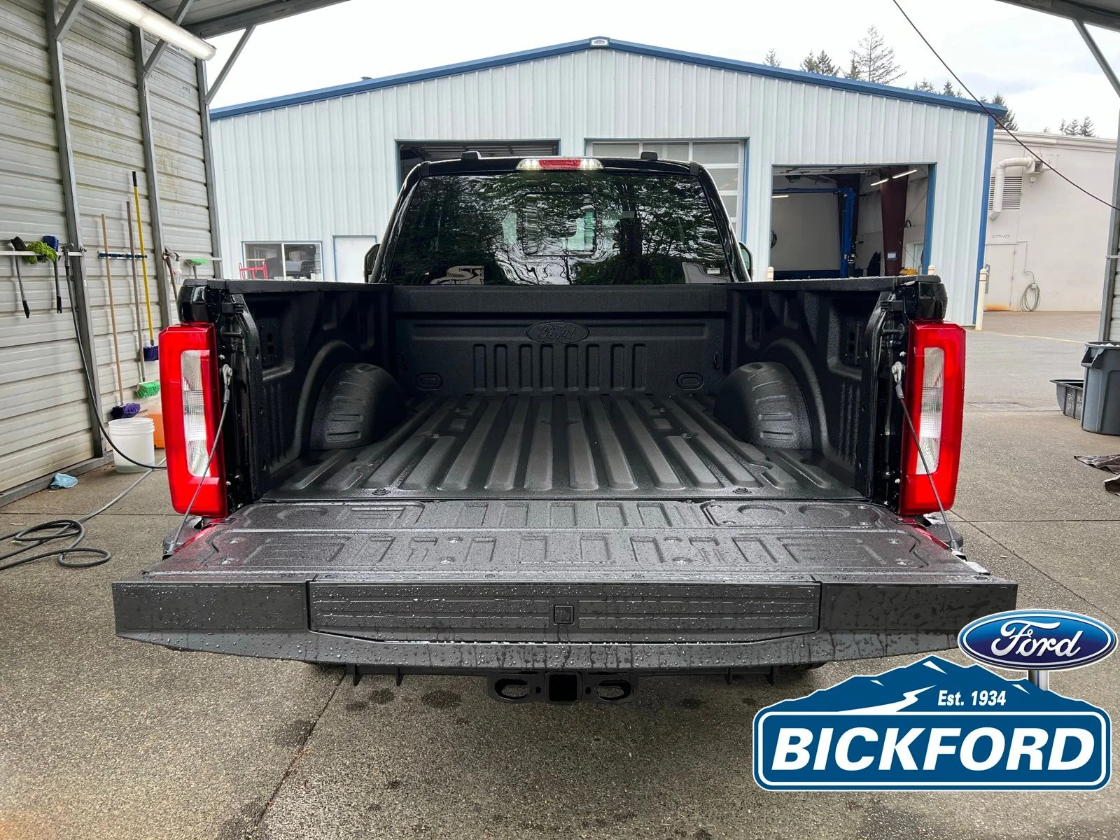 New 2026 Black Ford XLT image 7