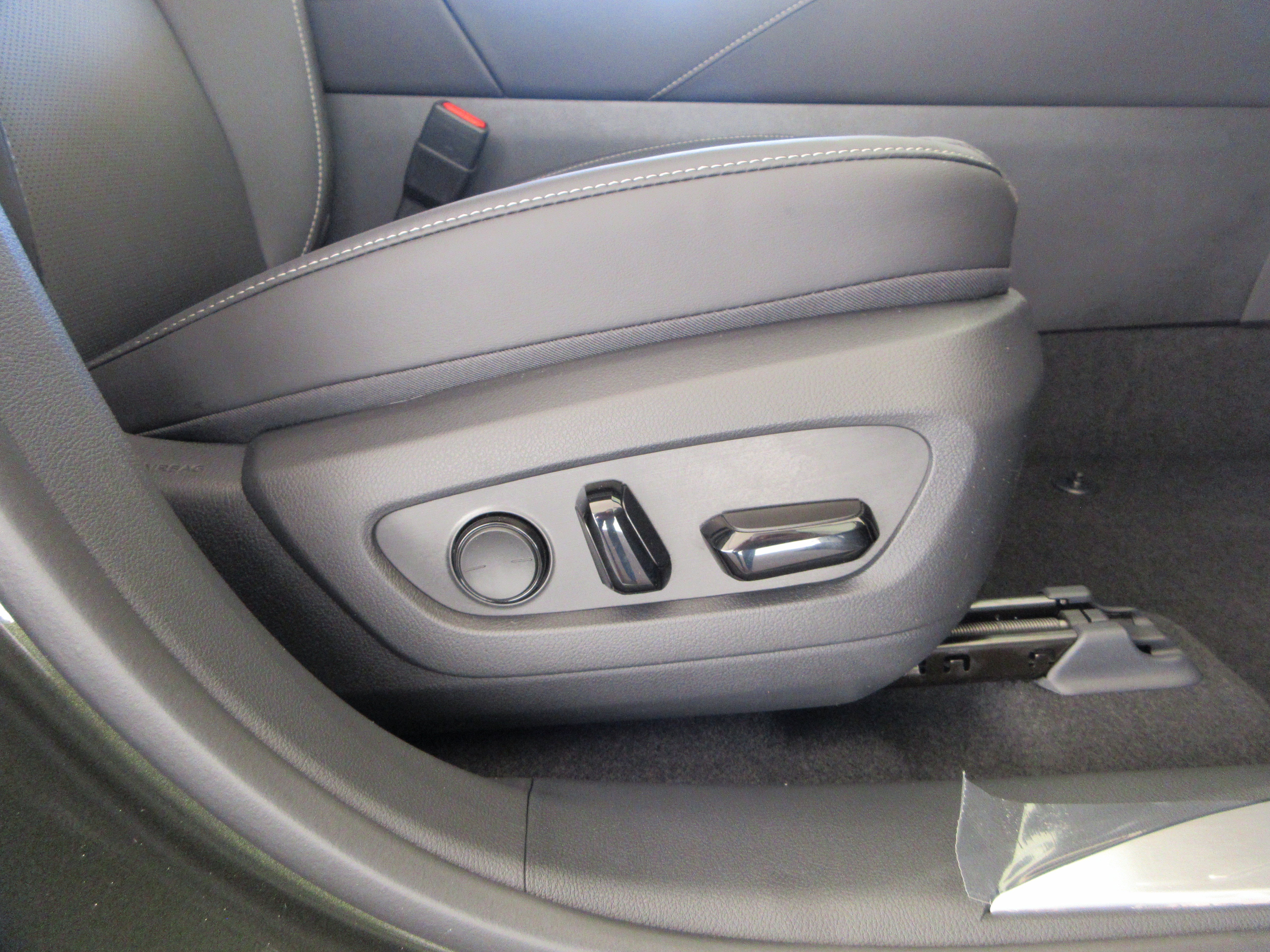 New 2026 Nori Green Pearl Lexus PREMIUM image 24