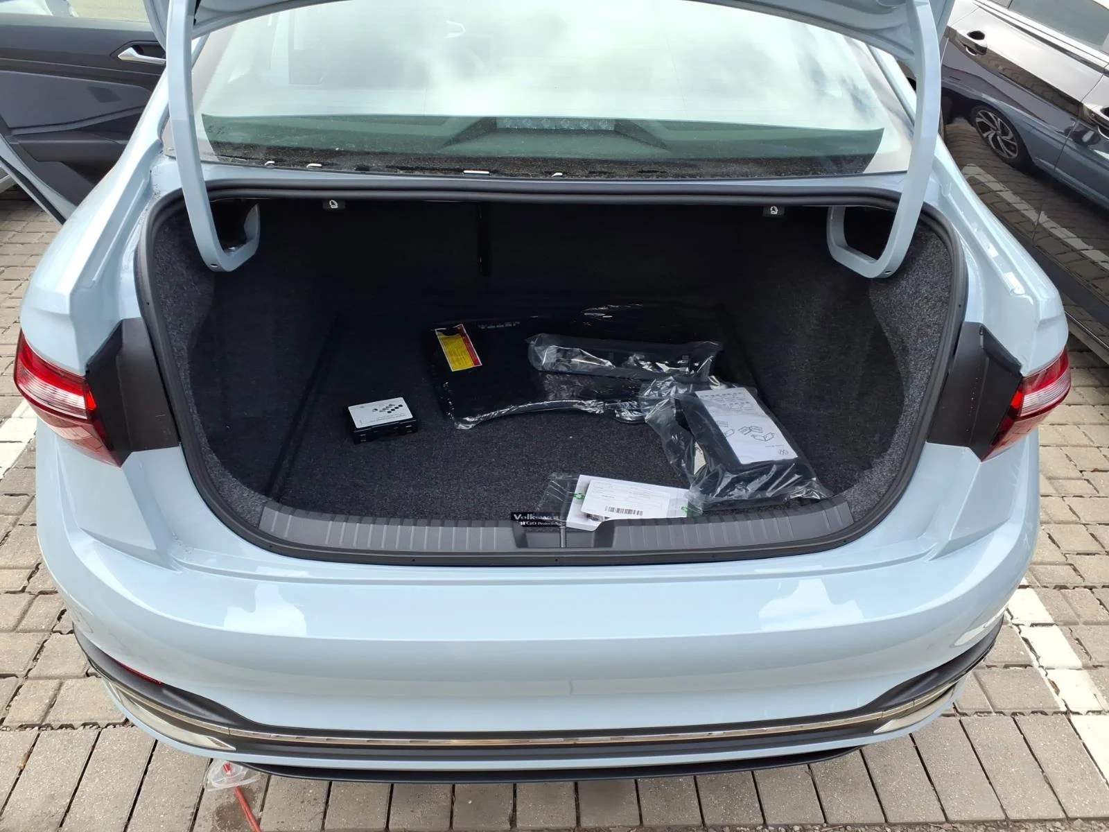 New 2026 Monument Gray Volkswagen SEL AUTO image 22
